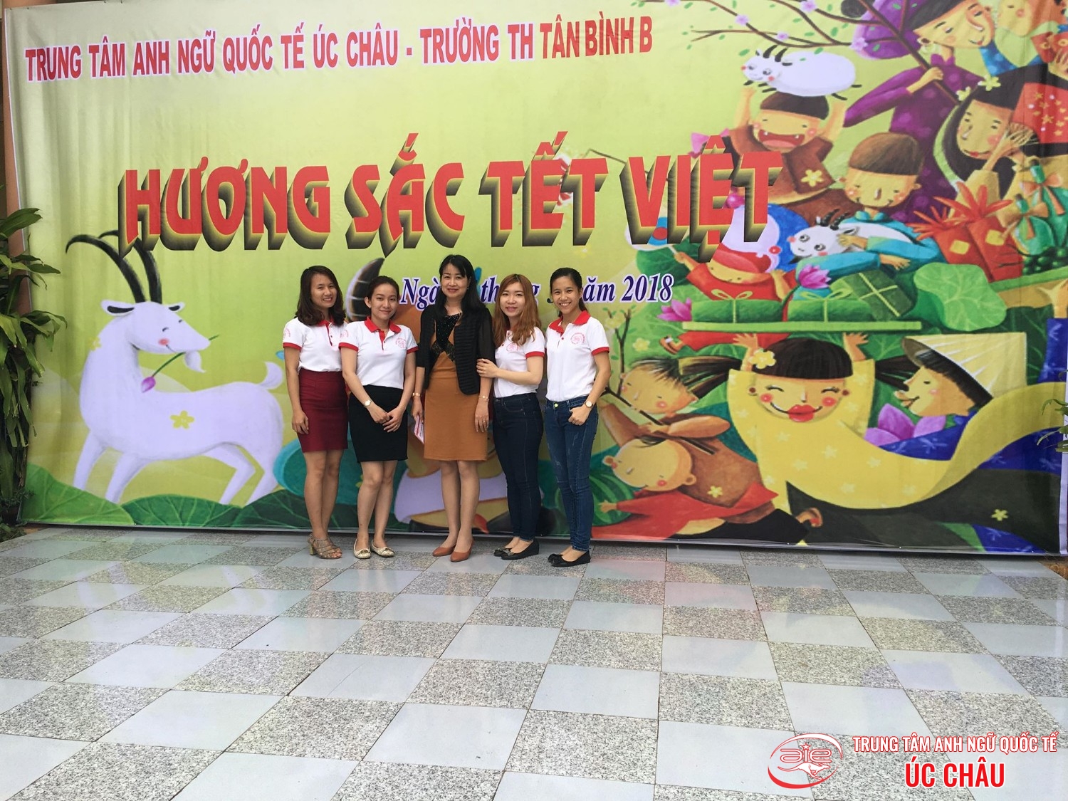 HƯƠNG SẮC TẾT VIỆT