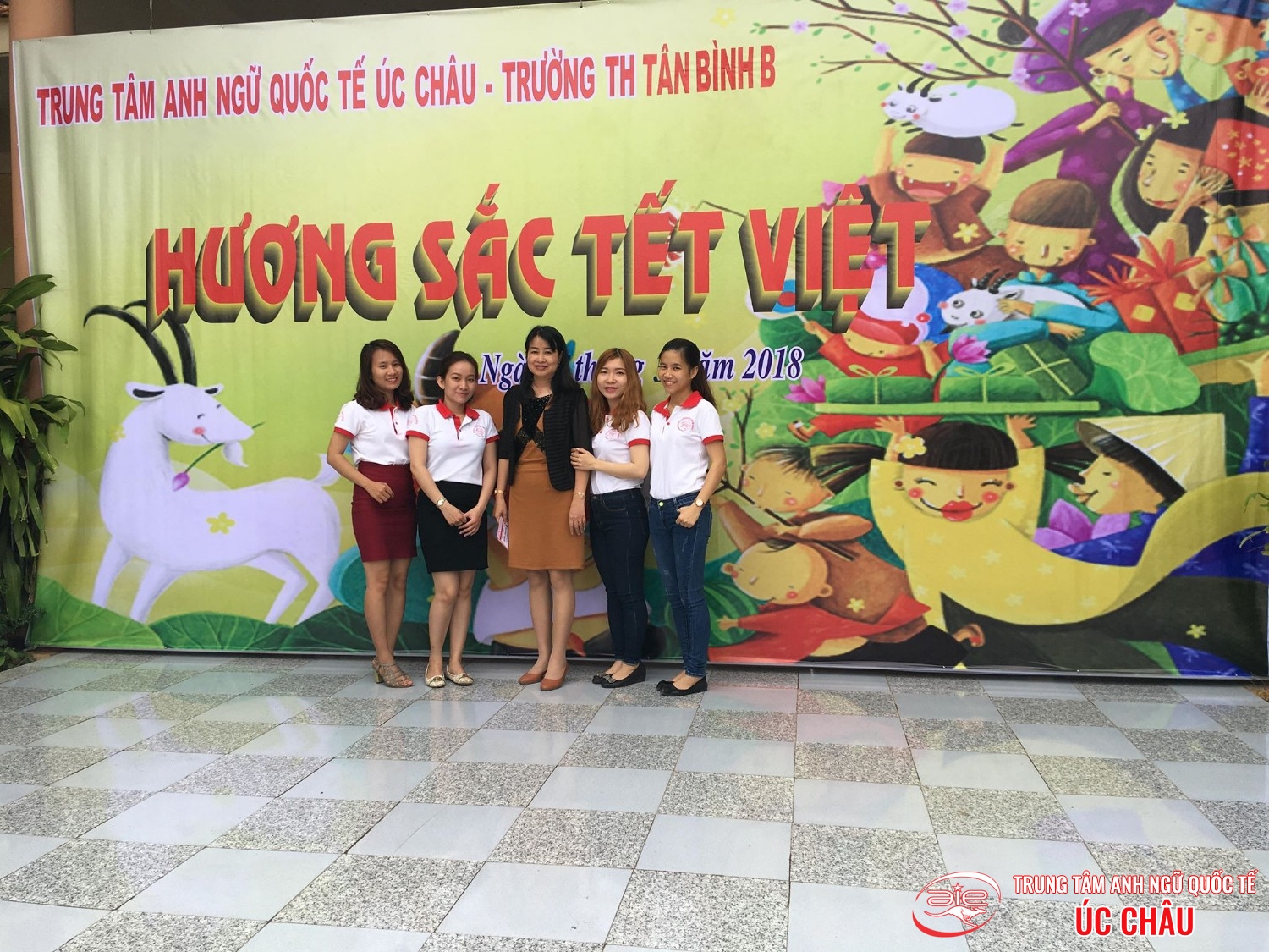 HƯƠNG SẮC TẾT VIỆT