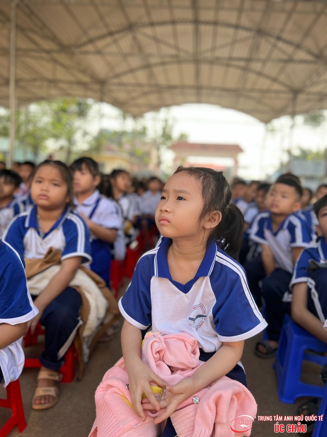 CHƯƠNG TRÌNH NGOẠI KHÓA "CHÀO CỜ THÂN THIỆN'' TẠI TRƯỜNG TH TÂN PHƯỚC A