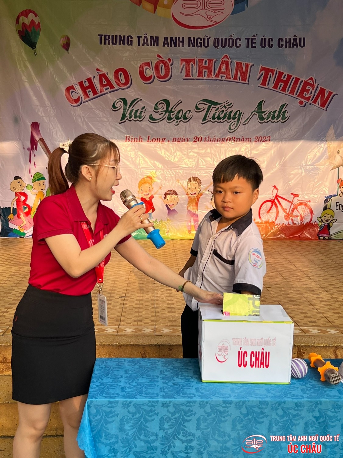 CHƯƠNG TRÌNH NGOẠI KHÓA "CHÀO CỜ THÂN THIỆN'' TẠI TRƯỜNG TH AN LỘC A - TX. BÌNH LONG