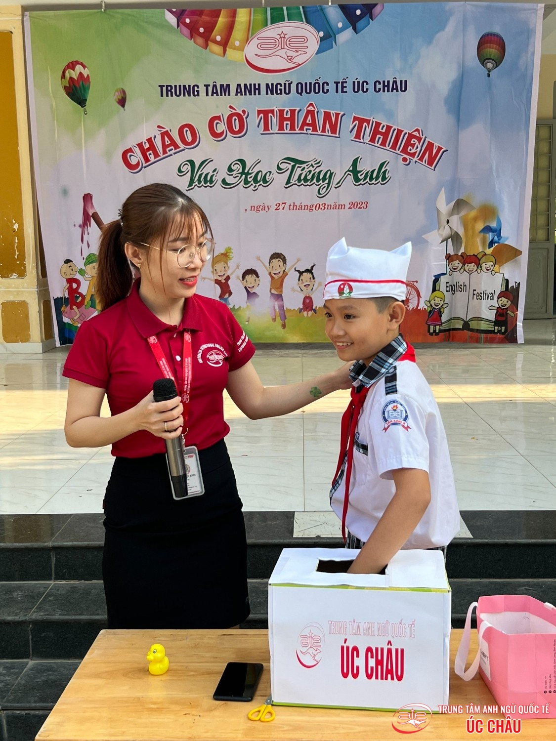 CHƯƠNG TRÌNH NGOẠI KHÓA "CHÀO CỜ THÂN THIỆN'' TẠI TRƯỜNG TH TÂN KHAI A- H.HỚN QUẢN